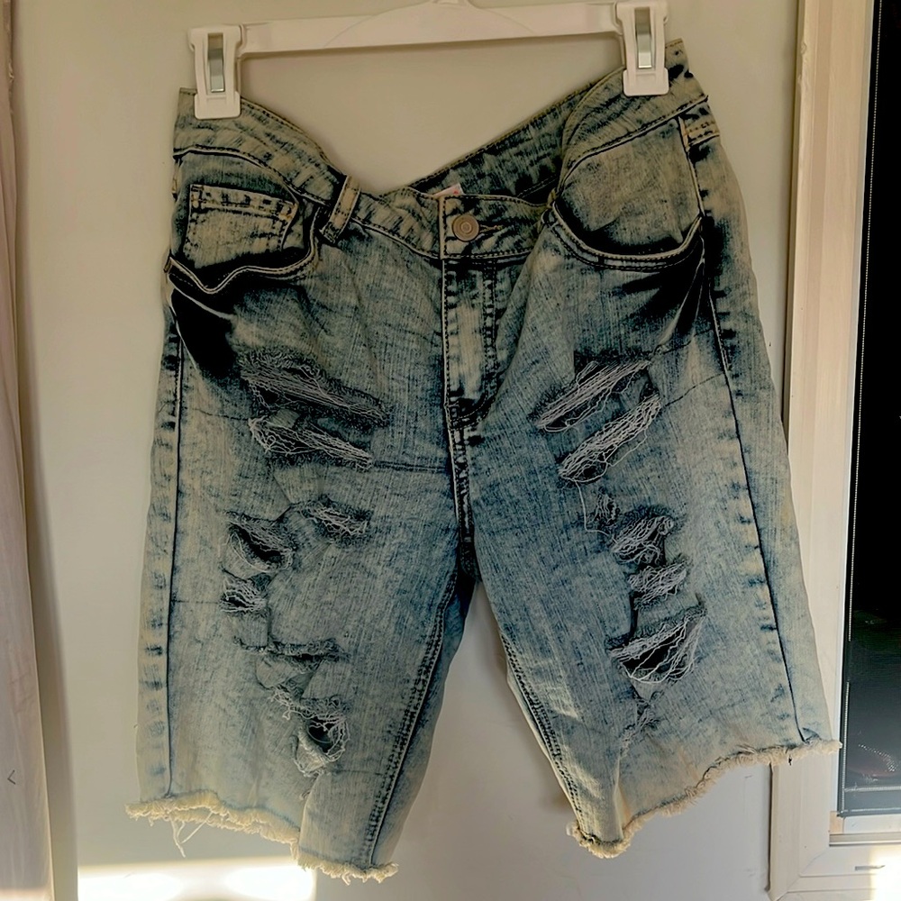 Y2K Dollhouse grunge skinny jeans shorts distressed acid wash